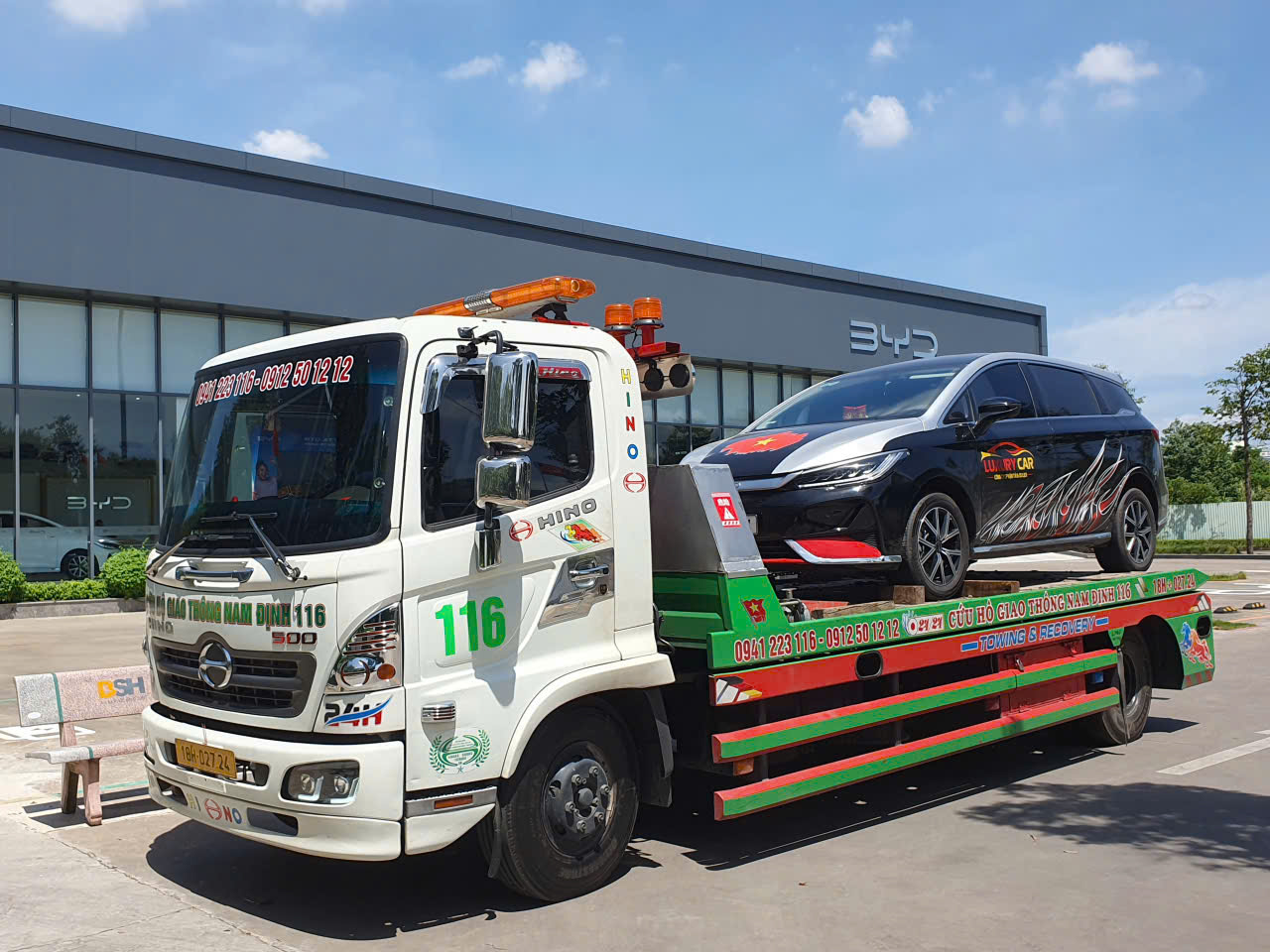 Dịch vụ cứu hộ xe hư hỏng và tai nạn giao thông